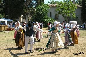 Farandole Provençale à St Cassien